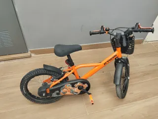 Bicicleta infantil Btwin naranja