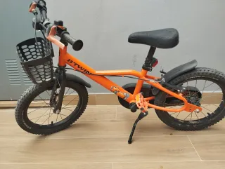 Bicicleta infantil Btwin naranja