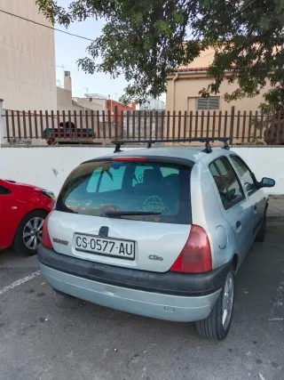 Renault Clio 1999