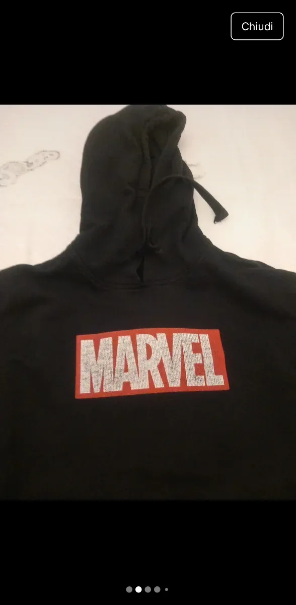 Felpa Marvel con cappuccio nera