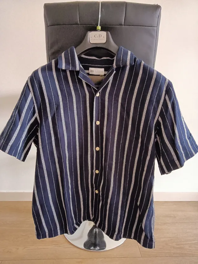 Camisa Zara Rayas Azul y Blanco Manga Corta L
