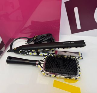 Plancha Pelo Carioliss C1 Titaniumdaysi Gift Set