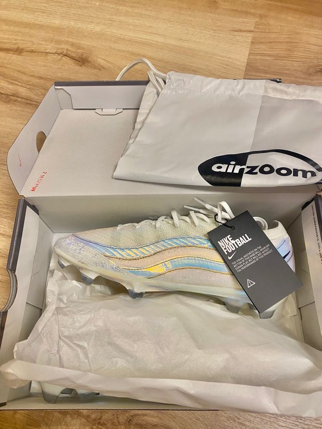 Nike Mercurial Vapor 16 Elite x Air Max 95 SE 44.