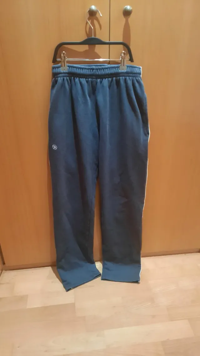 Pantalon Badalones Chandal T.16