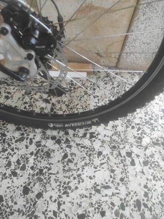 Bicicleta BH Montaña