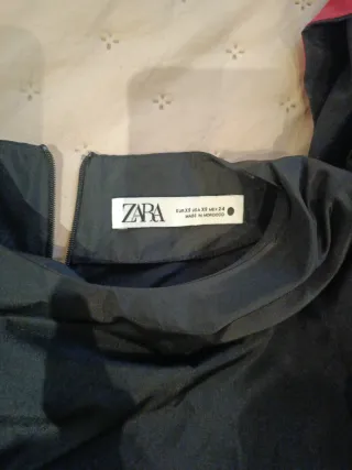 Top Zara Negro y Rojo