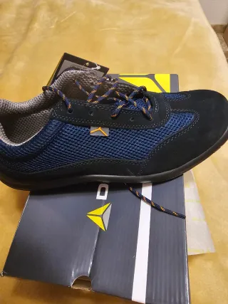 Zapatos de trabajo reforzados Talla 45