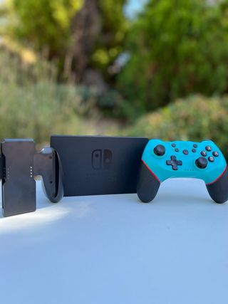 Nintendo Switch con accesorios 
