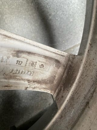 Vendo llantas Wheelworld, modelo WH11 y neumáticos
