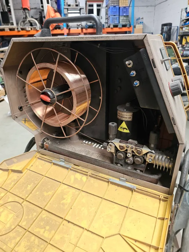 Soldadora Profesional ESAB Power Mig