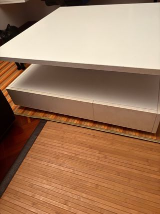 Mesa de centro blanca con cuatro cajones100