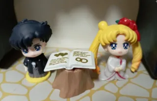 Figuras boda  Sailor Moon Tuxedo Wedding 4cm