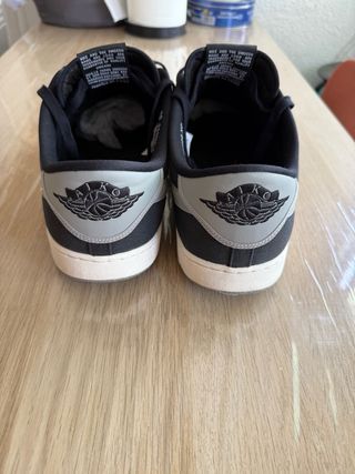 Zapatillas Nike Negras y Grises