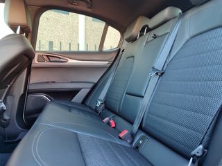 Alfa Romeo Stelvio 2.2 DIESEL 160CV, 64700 KMS !!!