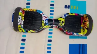 Hoverboard con diseño graffiti, perfecto estado
