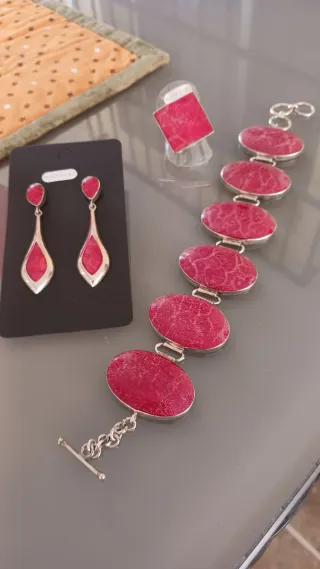 Conjunto Plata y Coral: Anillo, Pulsera y Pendient