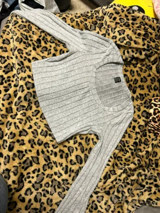 Top gris de manga larga