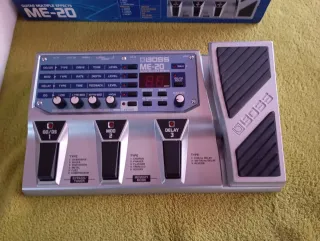 Pedalera Guitarra BOSS ME-20