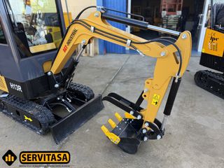 MINIEXCAVADORA AGT 2024