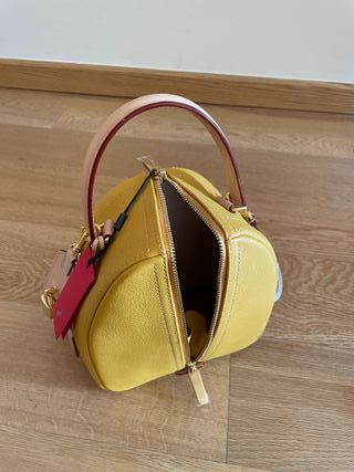 Bolso Carolina Herrera Andy 2 Locked Amarillo