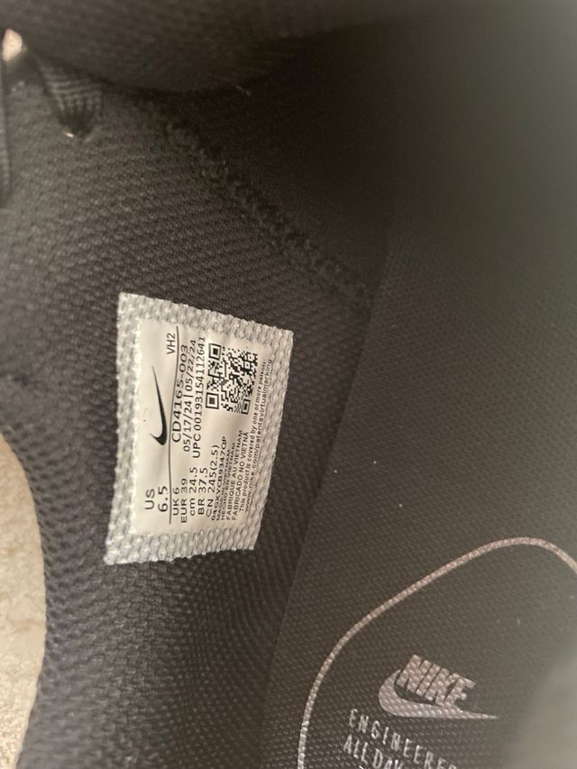 Nike Air Max Excee EUR 39