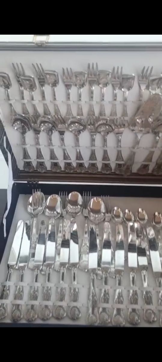 Cubertería baño plata lujo 12 comensales 