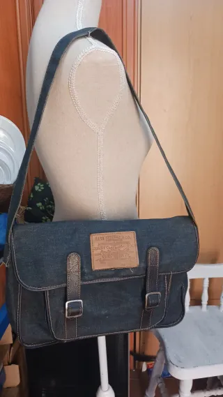 Juvenil bolso vaquero de Levis 