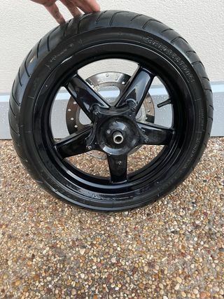 Llanta Piaggio X8 con disco de freno