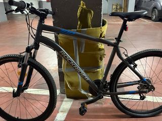 Bicicleta Rockrider M 100