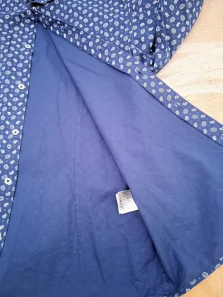 Camisa de algodón estampada M. 40. 