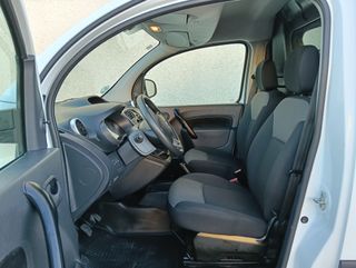 Renault Kangoo Furgon Compact dCi 66 kW 90 CV