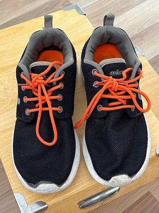 Scarpe da ginnastica Mistral nere arancioni