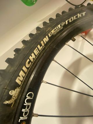 Commencal Meta SX Enduro 27.5 Fox Kashima