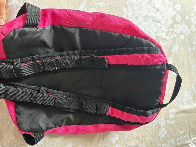 Mochila Quechua pequeña rosa
