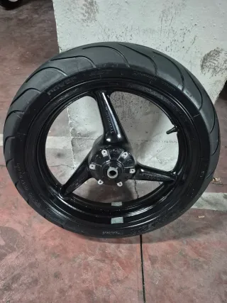 Rueda Honda CBR F4

