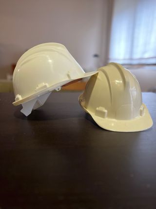 2 Cascos de seguridad