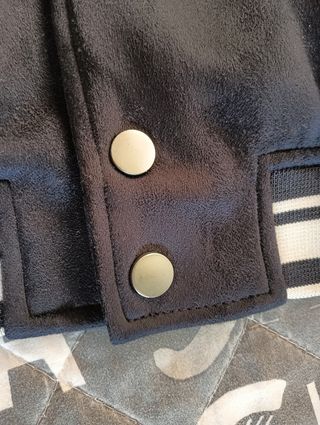 Cazadora Zara Velvet Negra Talla M