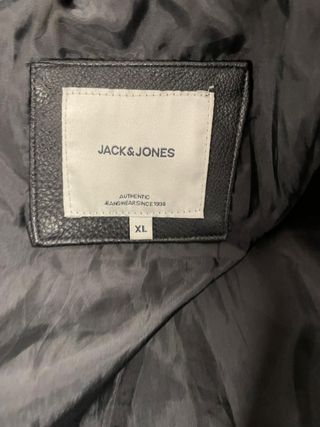 Chaqueta Jack & Jones T. L/XL Negra