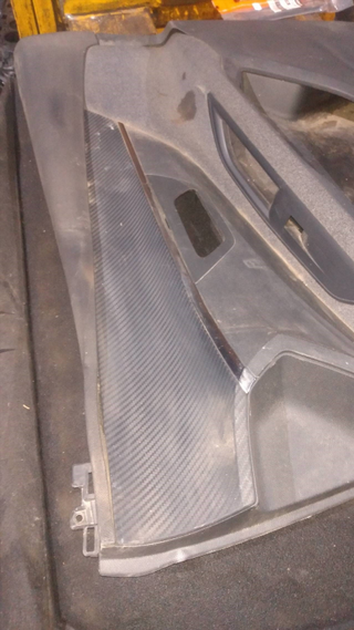 GUARNECIDO PUERTA DELANTERA DERECHA PEUGEOT 5008