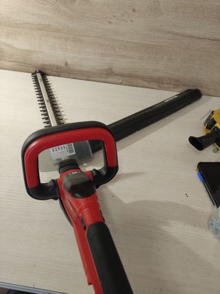 Tagliasiepi da esterno a batteria - Einhell