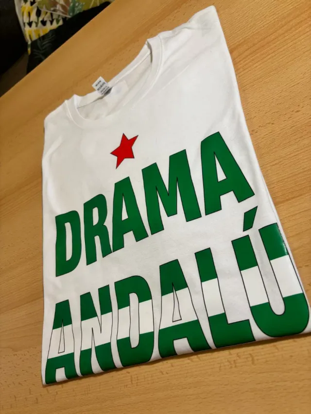 Camiseta Drama Andaluz. Unisex