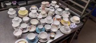 Lote Tazas Porcelana Inglesa, Francesa, Alemana