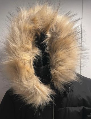 Chaqueta acolchada mujer con capucha