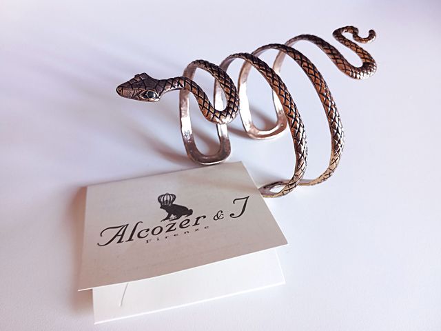 Bracciale rigido Alcozer serpente oro verde