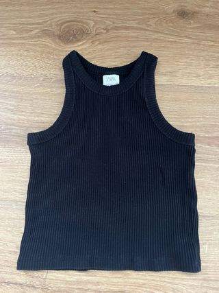 Camiseta Top Zara negra sin mangas corta T- XS