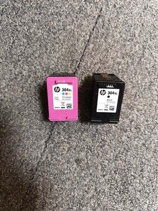 Cartuchos de tinta vacíos para impresora HP