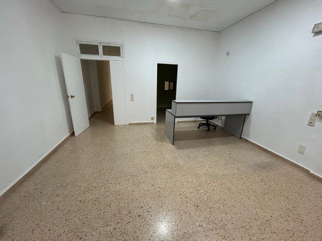 Local comercial 120 m2 en Almussafes