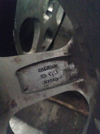  4 Llantas de aleación plateadas