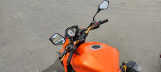 Kawasaki Z750 Naranja