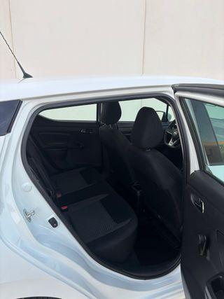 Nissan Micra 2022 ¡SOLO 49.200 KMS!